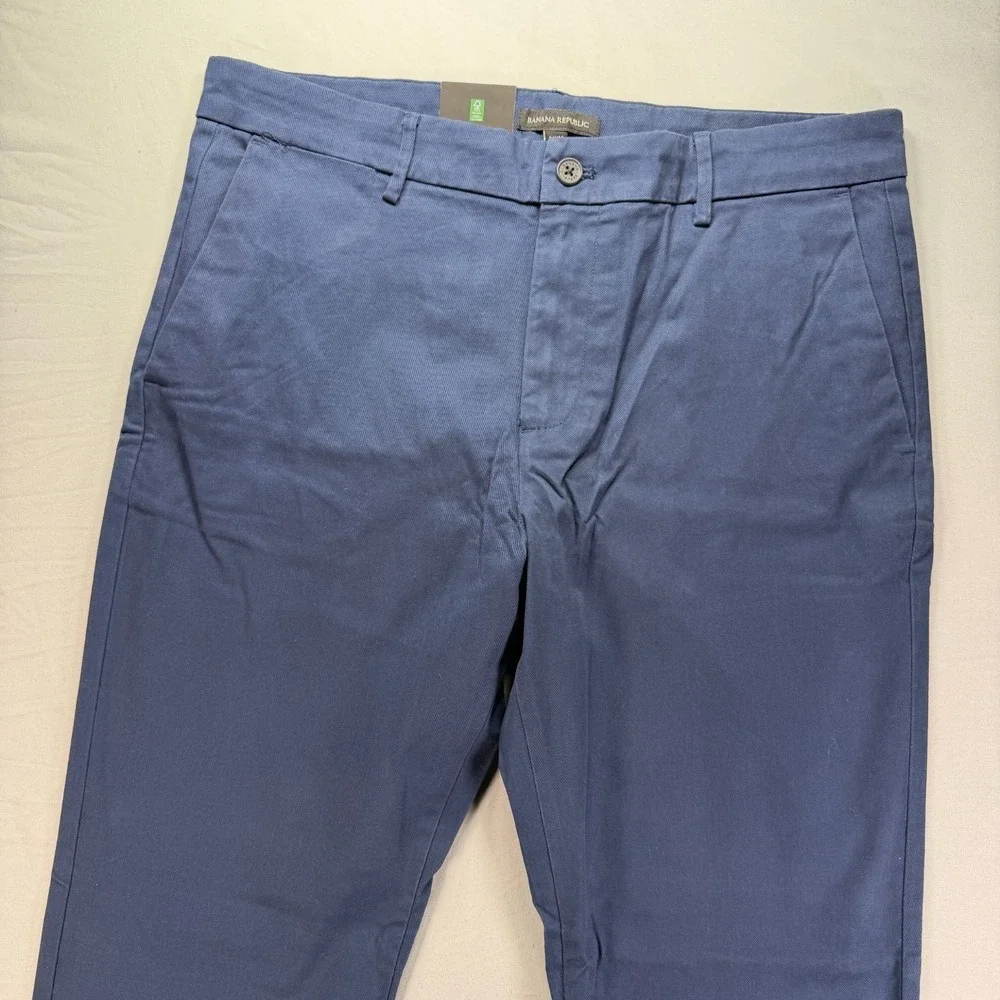 Banana Republic Chino Pants Mens 36x29 Navy Blue Twill Preppy Travel NWT